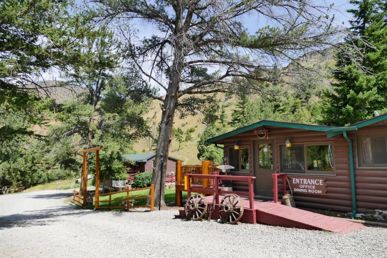 Готель Bill Cody Ranch Екстер'єр фото