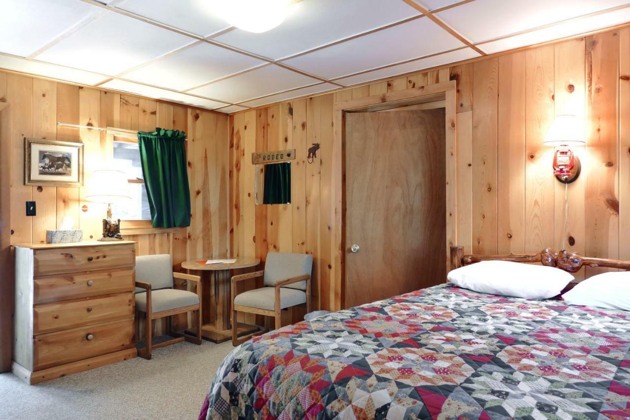 Готель Bill Cody Ranch Екстер'єр фото