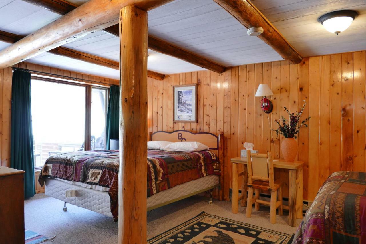 Готель Bill Cody Ranch Екстер'єр фото